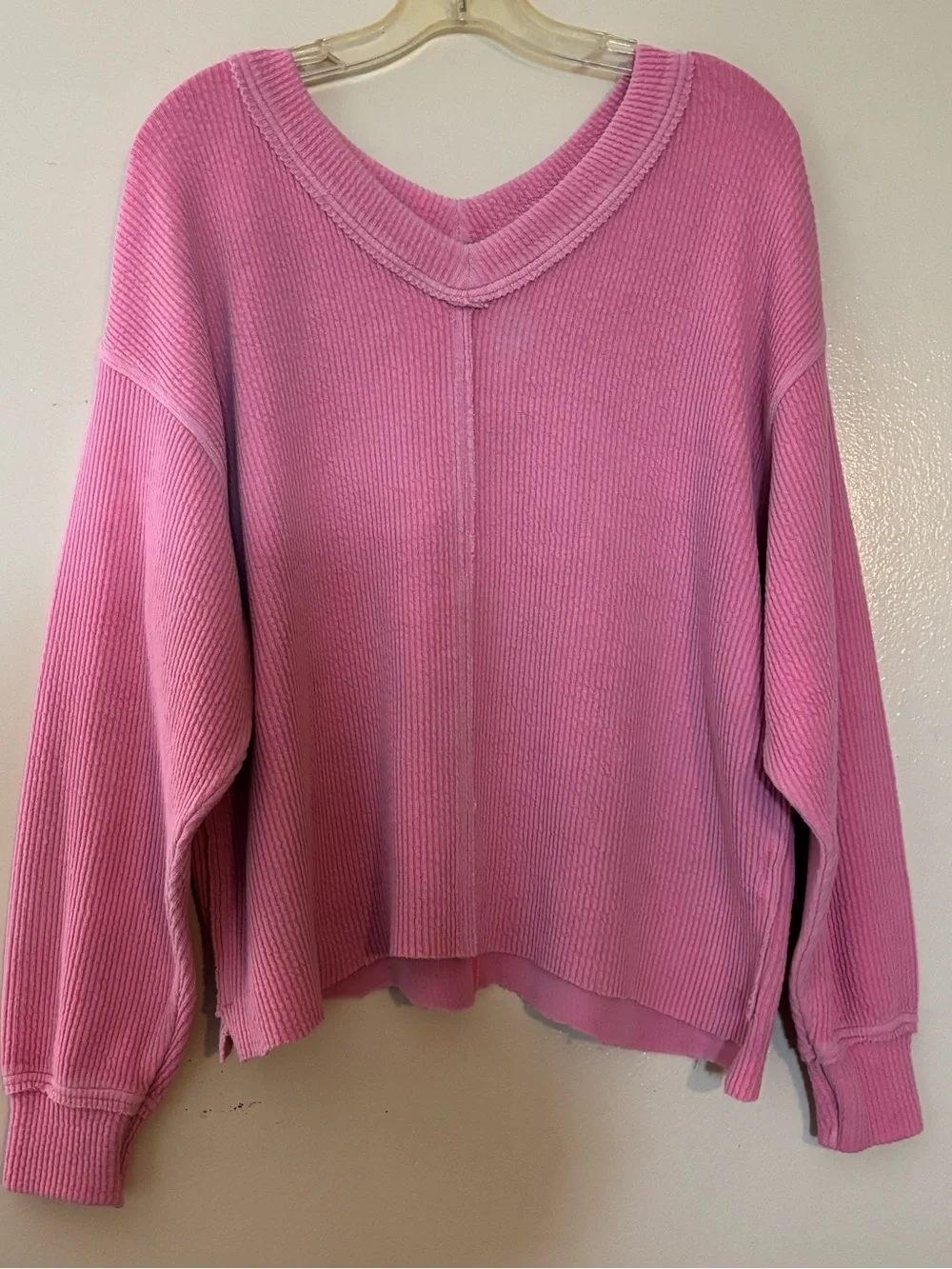 aerie  Sustainable  Real Good apparel textured Pink V-Neck Sweatshirt Pullover